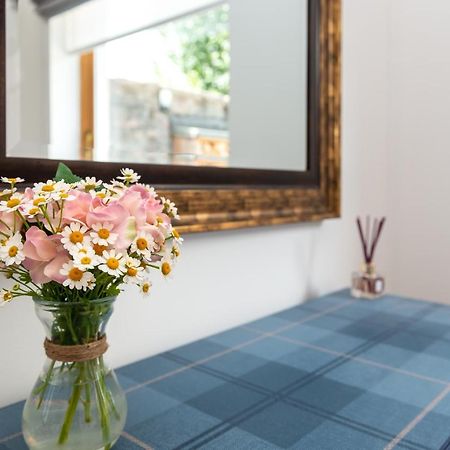 Dormie Cottage, Lovely Bright And Spacious Bungalow With Wood Fire Ballater Buitenkant foto