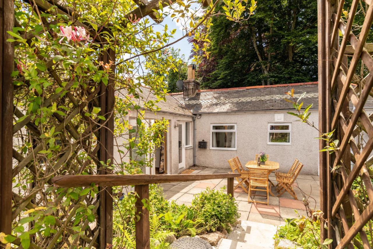 Dormie Cottage, Lovely Bright And Spacious Bungalow With Wood Fire Ballater Buitenkant foto