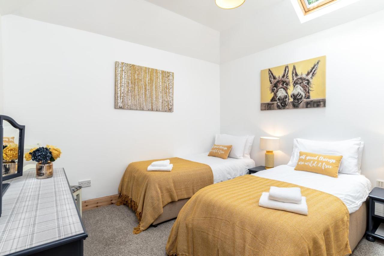 Dormie Cottage, Lovely Bright And Spacious Bungalow With Wood Fire Ballater Buitenkant foto